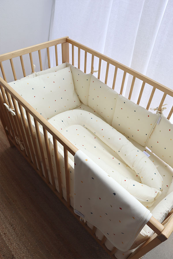 Cot Bumper Colorful Stars (360×30)