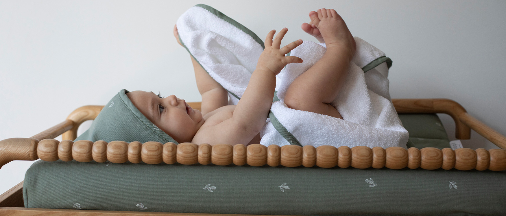 GLOOP BABY | Produtos para bebés - Cama, nursery, banho - Gloop Baby